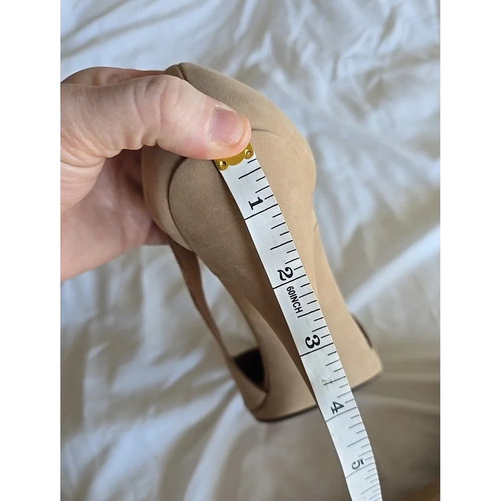 Michael Kors Tan Leather Buckle Round Toe Stiletto Pump High Heels‎ Womans 9M
